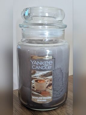 Limited Edition Retired Woodland Weekend Memories Large Jar Candle